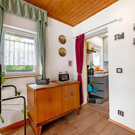 Apartment Horn *